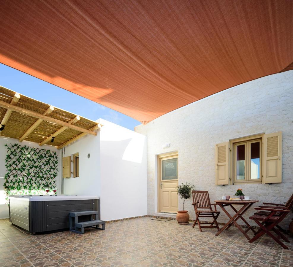 Heart Of Oia - Private House With Jacuzzi Apartment Luaran gambar